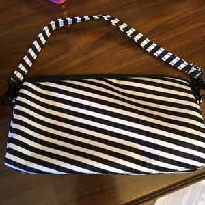 Jujube medium set piece with short strap